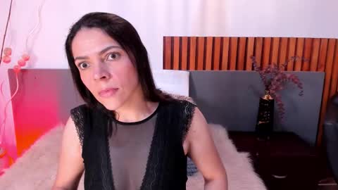 AnnaBrooks online show from 8, 3, 2026