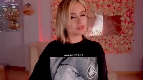 Anna Brooks  online show from 2, 3, 2025