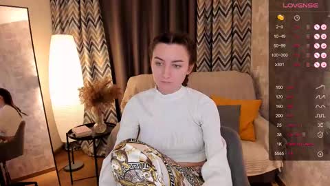 Anna online show from 4, 3, 2025