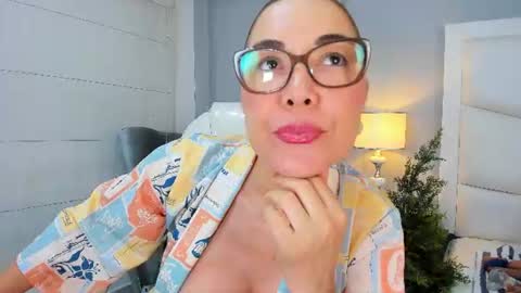 Snapshot of annajaimes chatting on 14, 7, 2026 Annalu online show from 14, 7, 2026