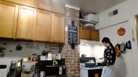 Snapshot of anne12369 chatting on 25, 9, 2025 anne online show from 25, 9, 2025