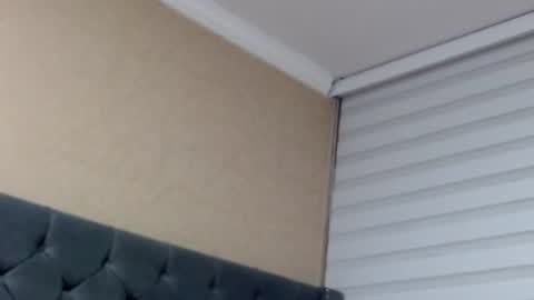 Snapshot of anne_julienne chatting on 17, 6, 2026 online show from 17, 6, 2026