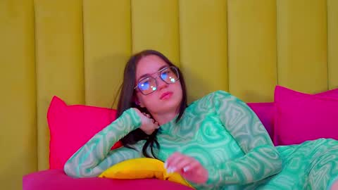 Anne online show from 22, 10, 2025