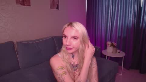 Snapshot of annetenet chatting on 13, 9, 2025 Annet online show from 13, 9, 2025