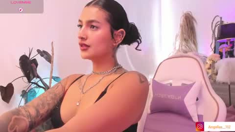 Angel online show from 25, 6, 2026