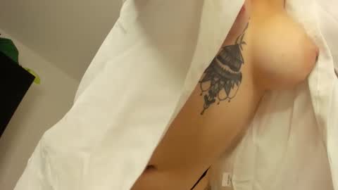 Annia Acosta online show from 14, 12, 2025