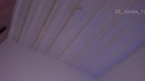 annie_barozzi online show from 1, 4, 2026