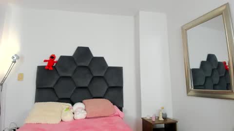 Annie online show from 27, 12, 2024