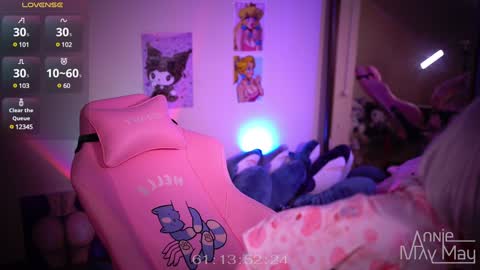 Snapshot of annie_may_may chatting on 9, 1, 2025 Annie May online show from 9, 1, 2025