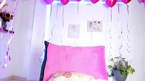 Annie online show from 16, 10, 2025