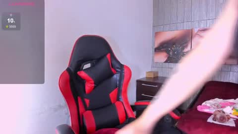 Anniee online show from 26, 5, 2026