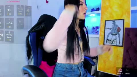 Anniee online show from 1, 6, 2026