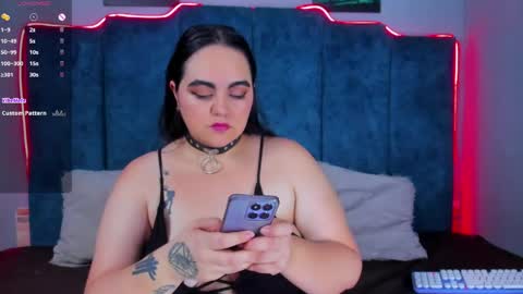Snapshot of annieesweett_ chatting on 17, 5, 2026 Annie Sweet Cherry online show from 17, 5, 2026