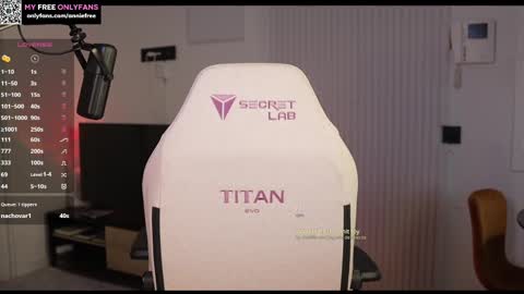 Annie FREE TRIAL IN BIO online show from 22, 2, 2025