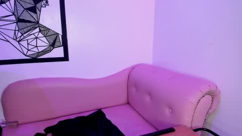 Annie Evans  online show from 17, 2, 2025