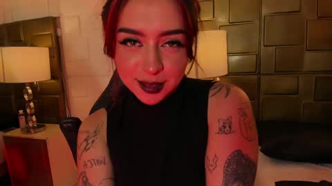 Annika online show from 5, 3, 2025