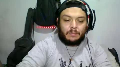 lion kennedy independent model moderator online show from 4, 2, 2026