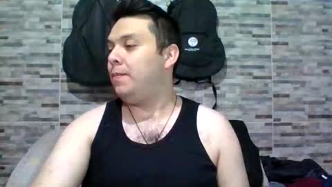 lion kennedy independent model moderator online show from 18, 4, 2026