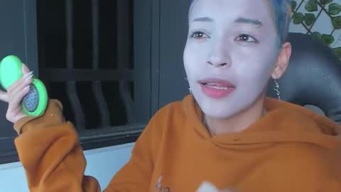 Anny online show from 24, 11, 2025