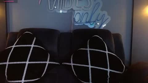 anny_loves online show from 26, 9, 2025