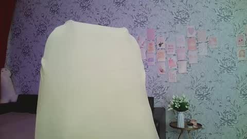 Annie online show from 11, 3, 2025