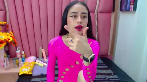 Anny online show from 3, 2, 2025