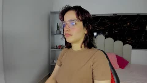 Anny online show from 2, 2, 2026