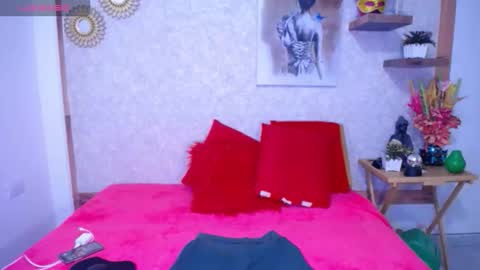 Snapshot of annysheby chatting on 2, 10, 2025 AnnySheby online show from 2, 10, 2025