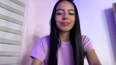 Snapshot of anotella_aa chatting on 1, 12, 2025 anotella_aa online show from 1, 12, 2025