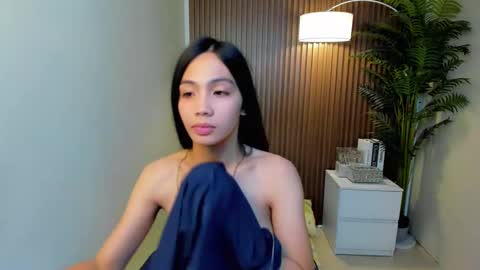 Stacy Maurice online show from 1, 12, 2024