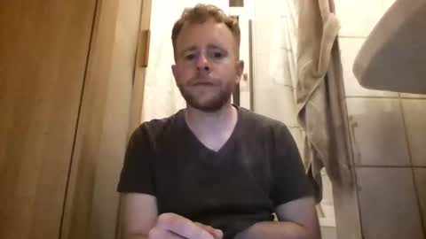 Anthony77228 room online show from 15, 4, 2026