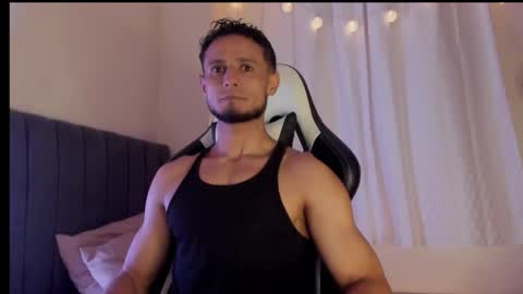 Snapshot of anthony_lewis_ chatting on 21, 9, 2025 Adonys Creeb online show from 21, 9, 2025