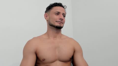 Snapshot of anthony_lewis_ chatting on 2, 11, 2025 Adonys Creeb online show from 2, 11, 2025