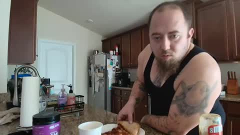 Snapshot of anthonygiacomazzo1 chatting on 14, 12, 2025 anthonygiacomazzo1 online show from 14, 12, 2025