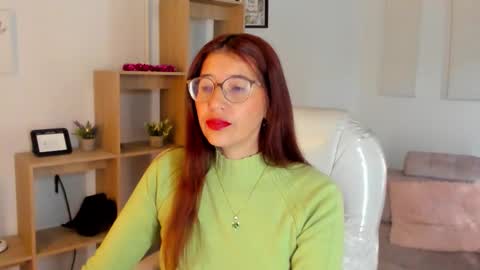Snapshot of antoneella__ chatting on 8, 11, 2025 Antonella online show from 8, 11, 2025