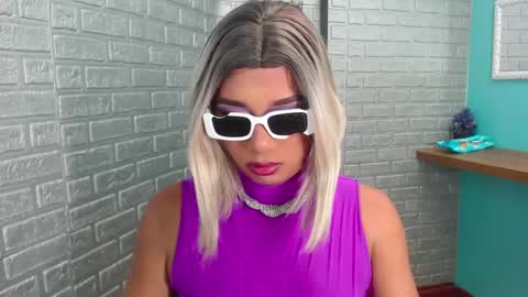 Snapshot of antonela_connors chatting on 18, 9, 2025 IM ANTONELA online show from 18, 9, 2025