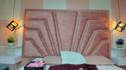 Snapshot of antonella_blue01 chatting on 14, 4, 2026 Antonella online show from 14, 4, 2026