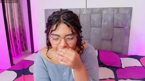 Snapshot of antonella_hot_x chatting on 2, 7, 2026 Antonella online show from 2, 7, 2026