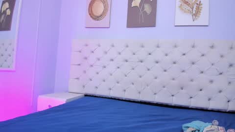 Antonella online show from 18, 1, 2025