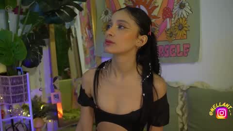 Nell. online show from 18, 10, 2025