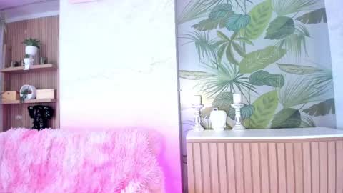 Snapshot of antonella_rossi24 chatting on 6, 6, 2026 Antonella Rossi online show from 6, 6, 2026