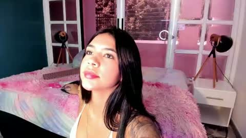 Snapshot of antonella_rossi24 chatting on 5, 7, 2026 Antonella Rossi online show from 5, 7, 2026