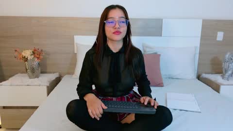 Antonella online show from 28, 3, 2026