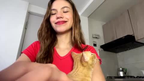 Snapshot of antonellarossii_ chatting on 22, 12, 2024 Antonella online show from 22, 12, 2024