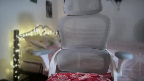 Snapshot of antoniabloom chatting on 9, 2, 2026 Antonia online show from 9, 2, 2026