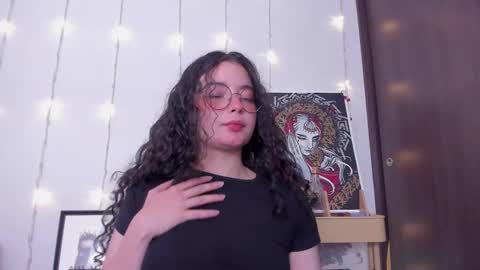 Antonia online show from 7, 10, 2025