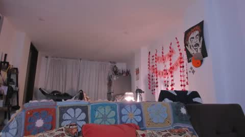Snapshot of antoniart_ chatting on 30, 6, 2026 Antonia online show from 30, 6, 2026