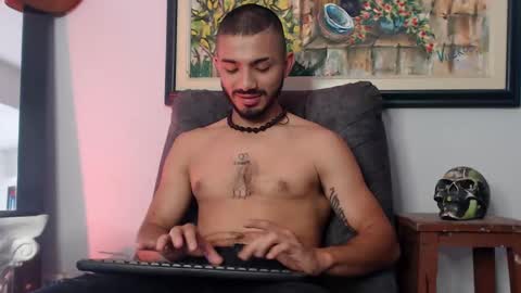 Hadez online show from 10, 1, 2025