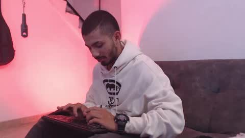 Hadez online show from 13, 2, 2025