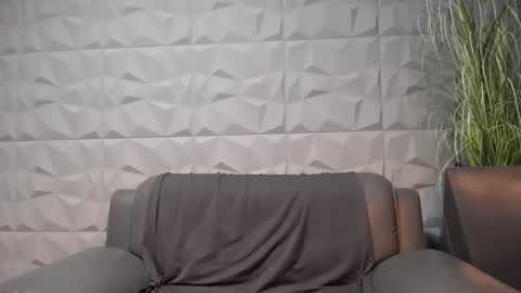 HI My name is Antonio online show from 18, 12, 2024